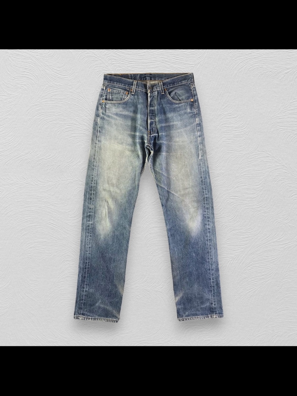 Classic Vintage Levi 501 Faded Blue Jeans